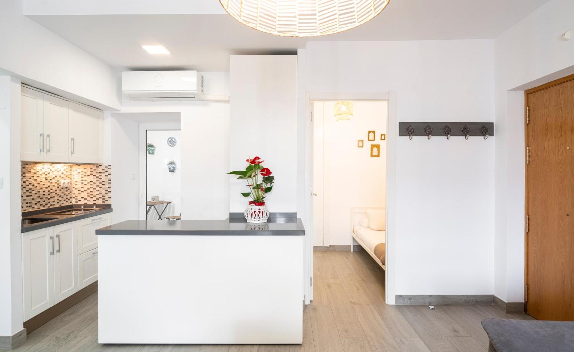 Warm Central Apartment Albayzin - Free Parking 15 Min Away Гранада Екстер'єр фото